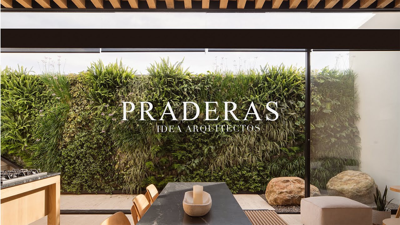 Casa con un Gran Jardín Vertical | Arquitectura Mexicana