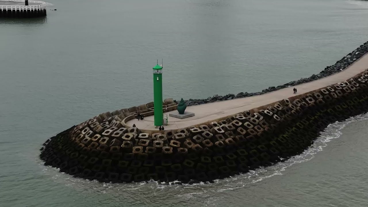 Unieke penthouse op topligging in Oostende te koop