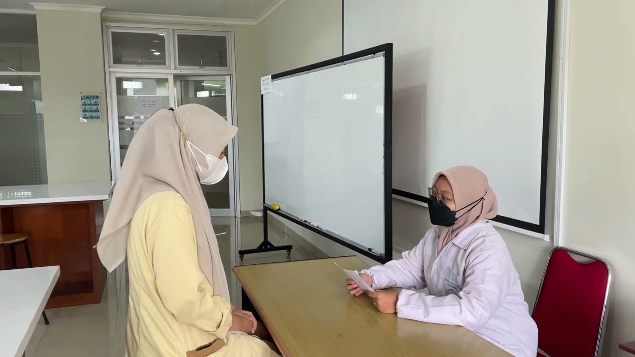 TUGAS PRAKTIK KOMUNIKASI DENGAN PASIEN || LAILA AISYAH (01) & DHEA ANANDA P (02)