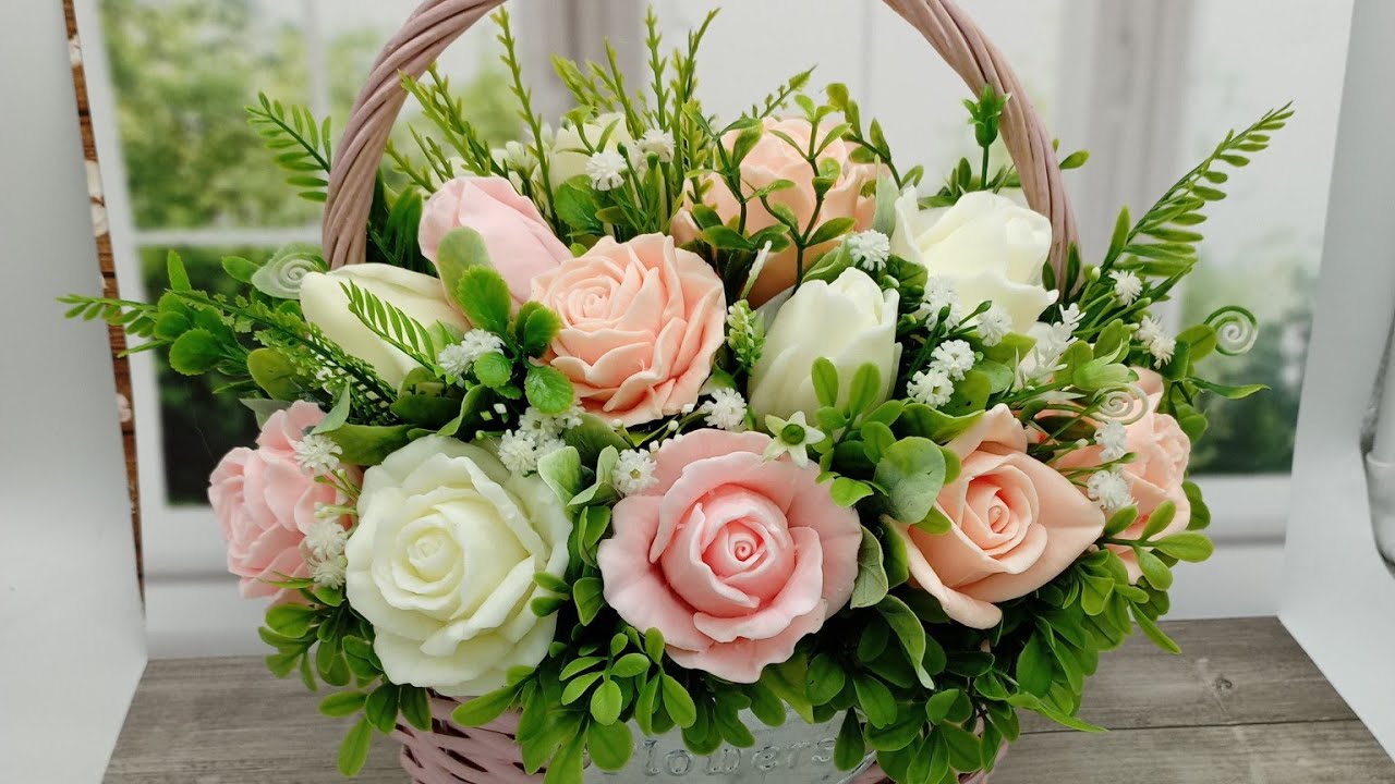 Мыловарение. Собираем букет из роз нежных оттенков