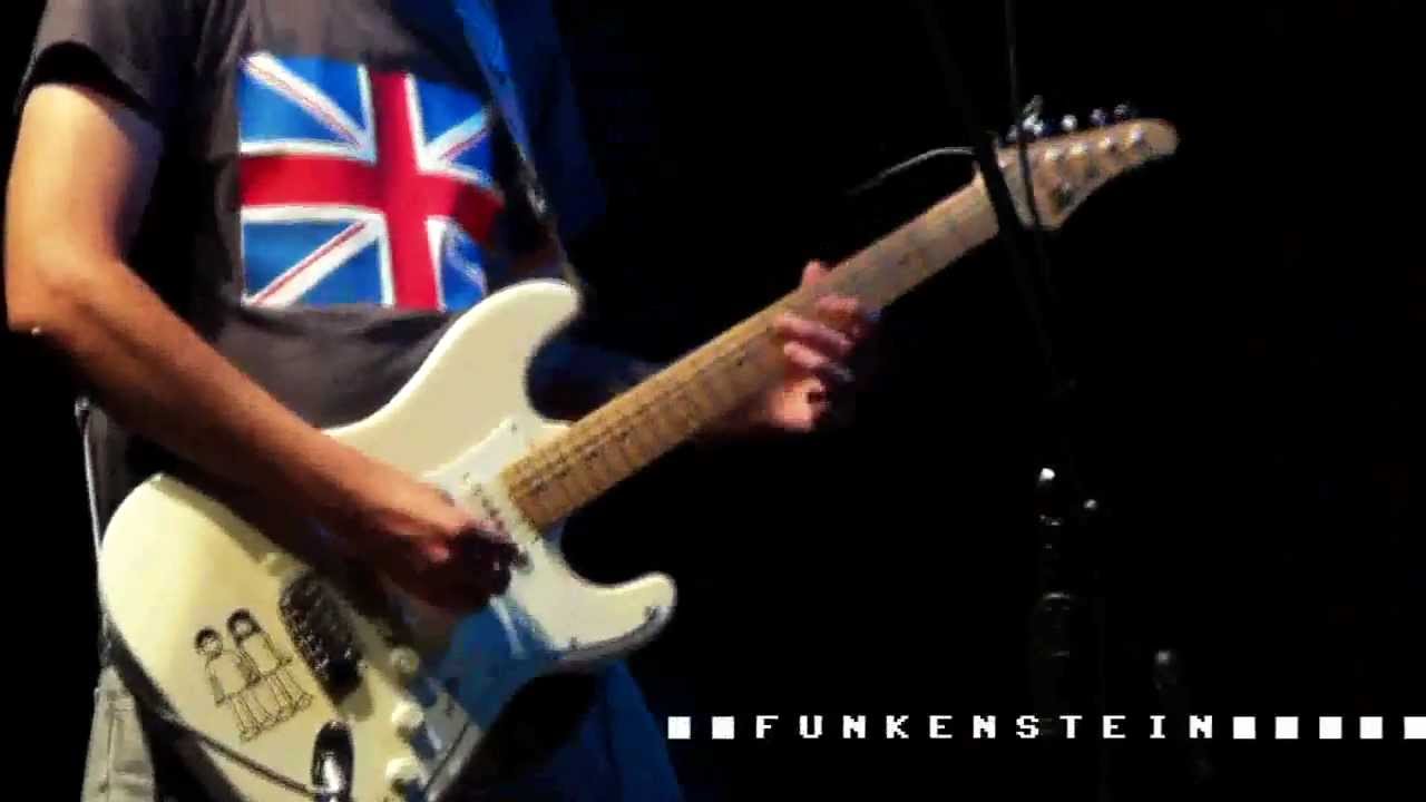 FUNKENSTEIN  INTRO  LOS MARICAHIS DEL FUNK 2012
