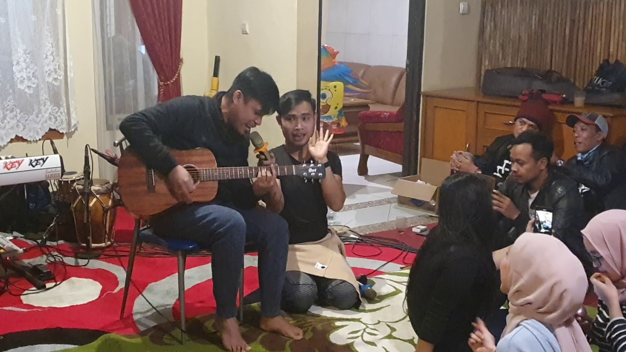 Tujh Mein Rab Dikhta Hai live acustik FILDAN cover ( by ROOP KUMAR RATHOD ) mic by Yoga Pluto
