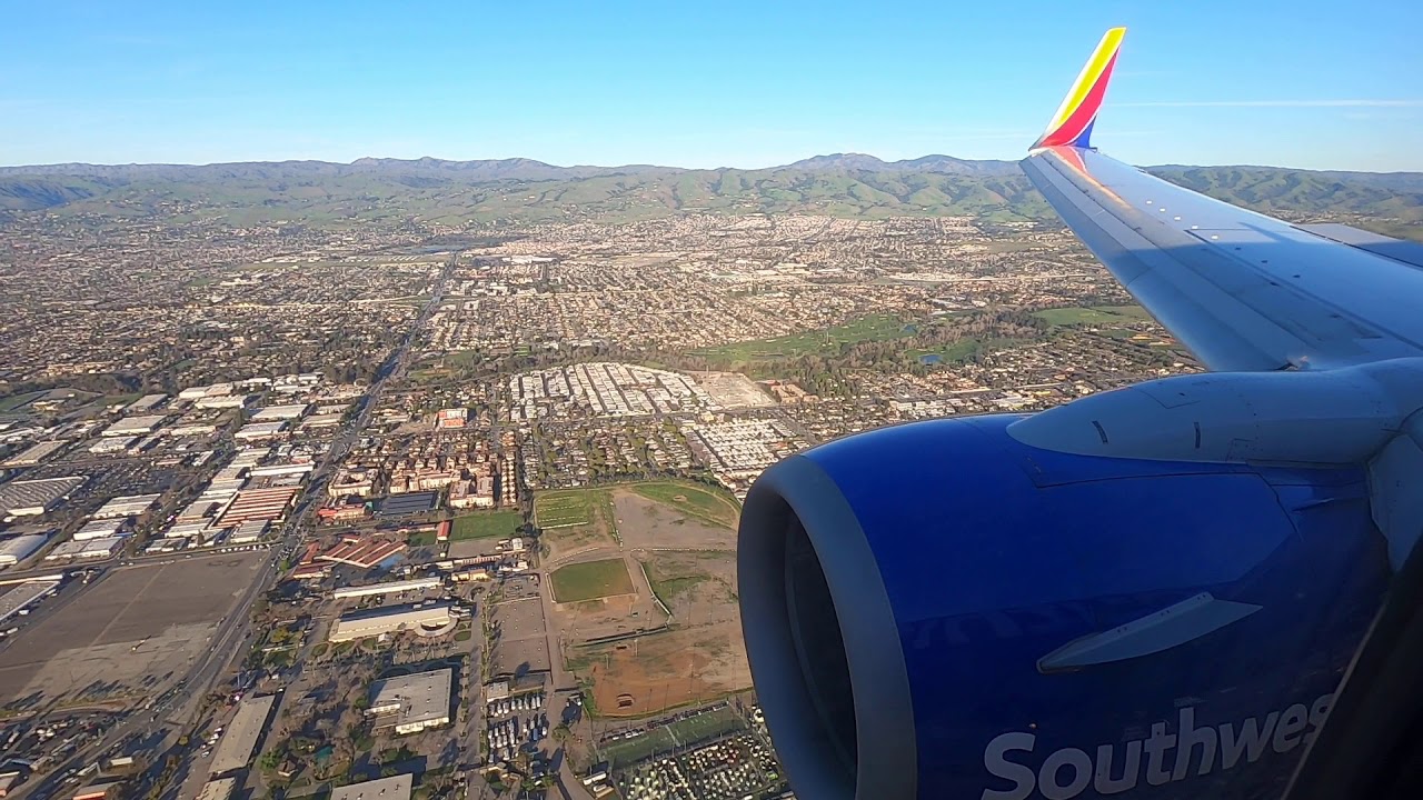 Southwest Airlines Landing in San Jose, CA.