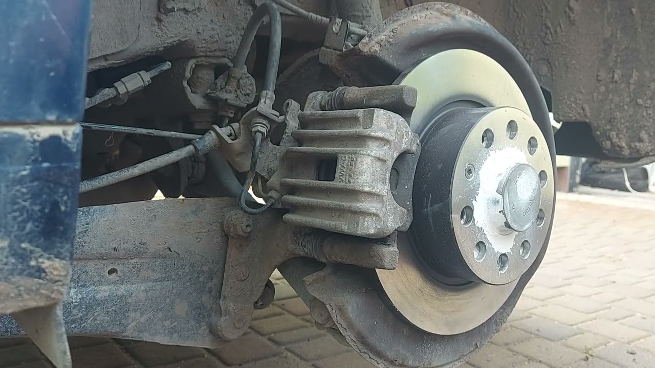 wymiana tarczy hamulcowej tył audi a3 8p sportback 2 0 TDI 140KM replacing rear brake disc