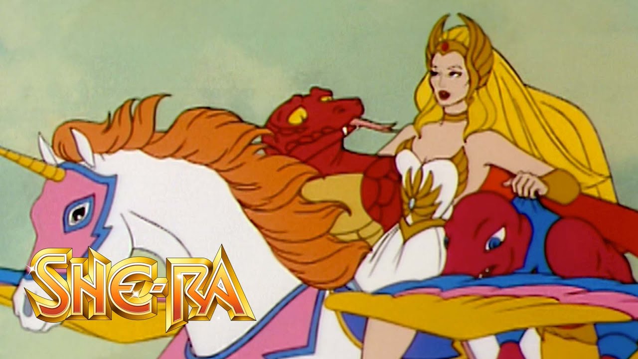 She-Ra gets trapped in the enchanted castle | He-Man Official | Masters of the Universe Official