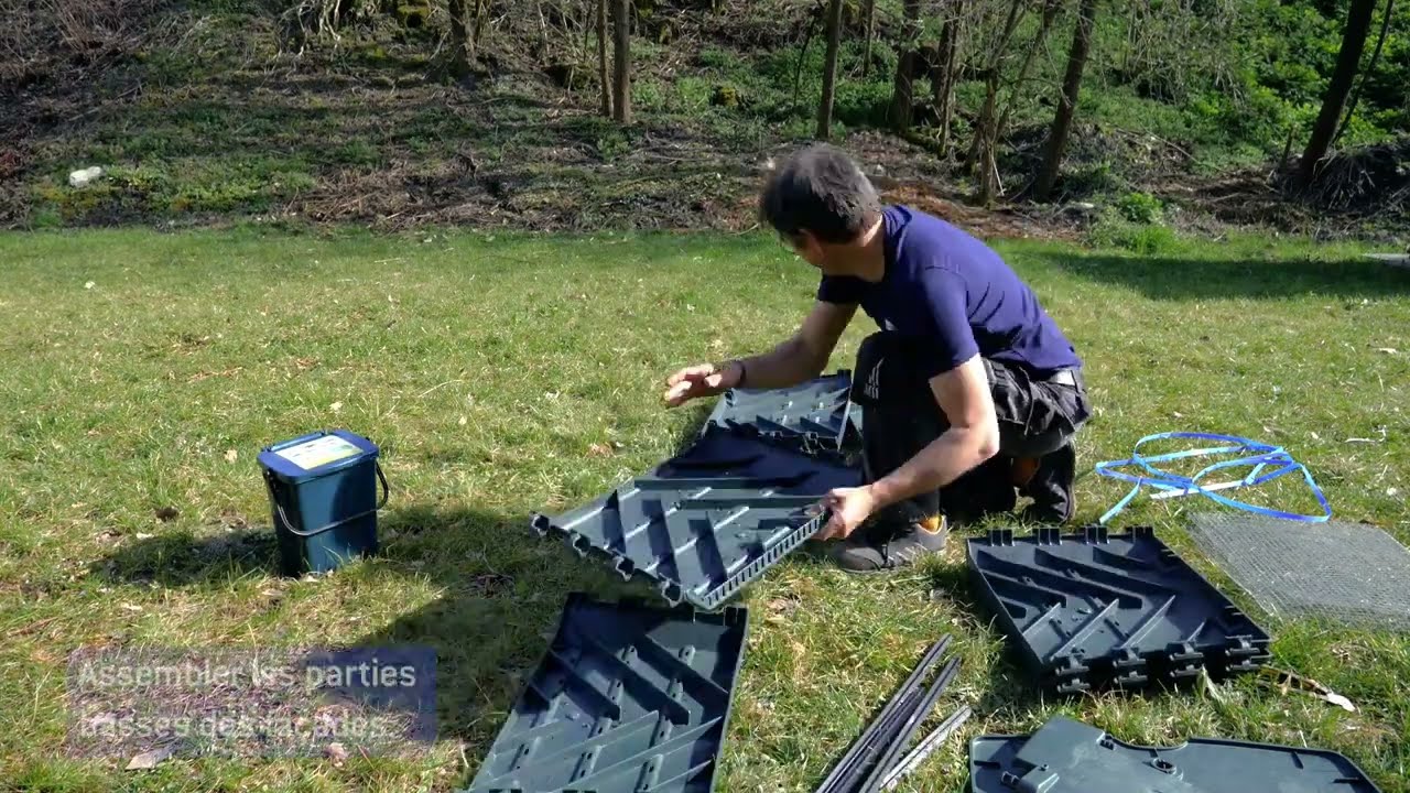 Montage du composteur plastique