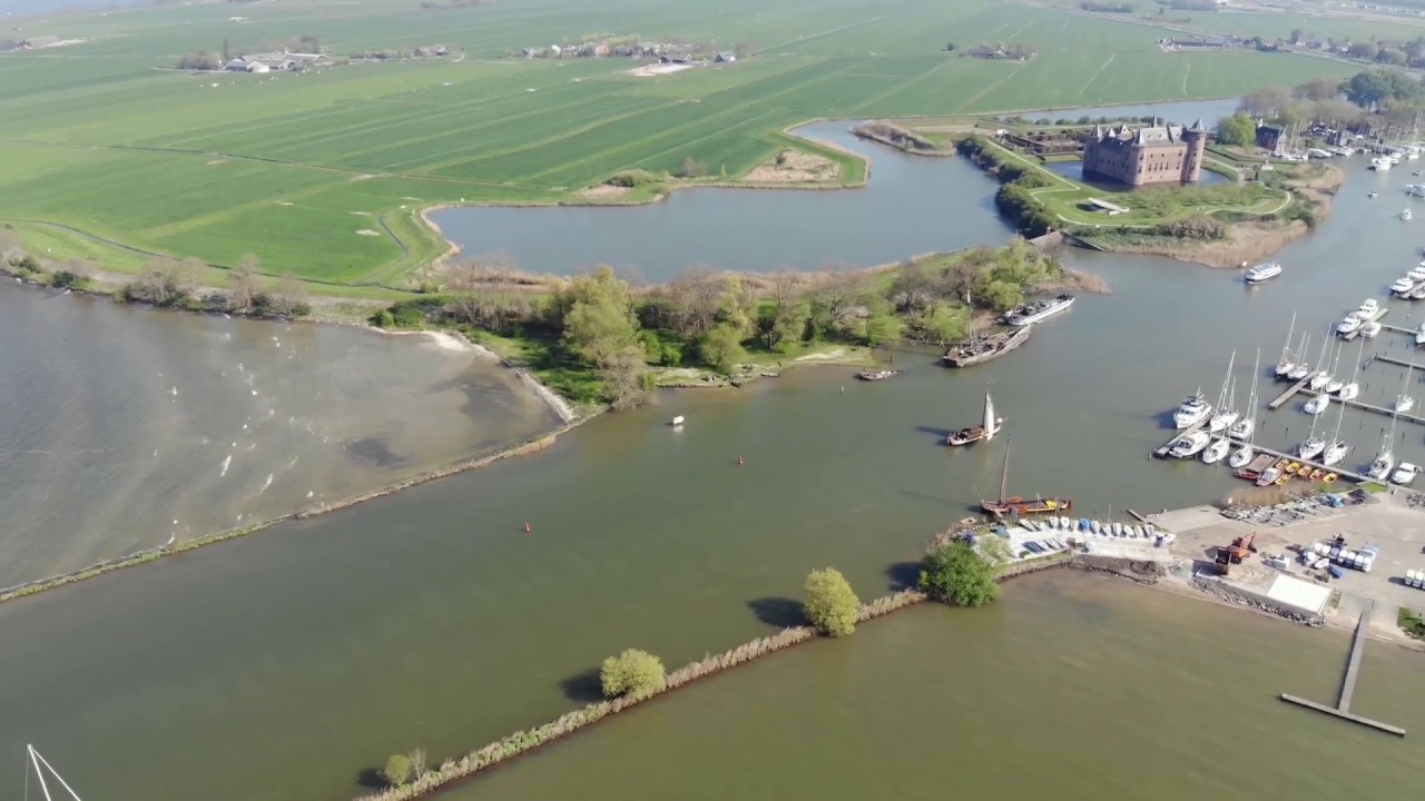 Muiden van boven