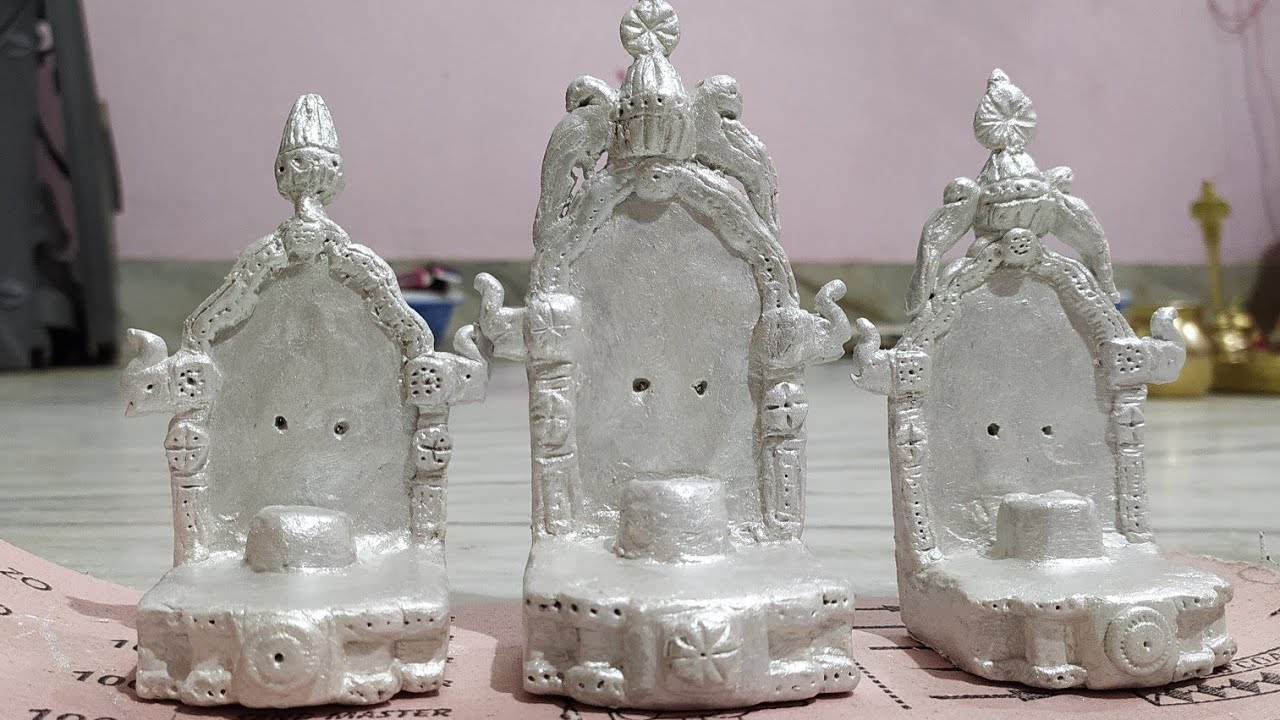 Making of Prabha(Singhasan) for MadanMohan, Bhudevi & Shridevi using mould it clay || 2 inch idols