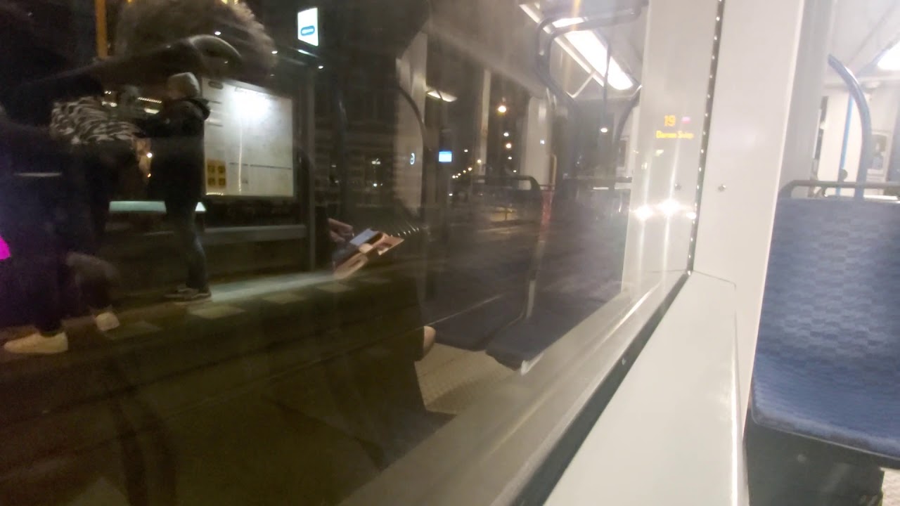 🎅🚋Tramrit in de GVB Amsterdam tramlijn 14 Flevopark-Centraal Station Als de Sky radio kersttram!
