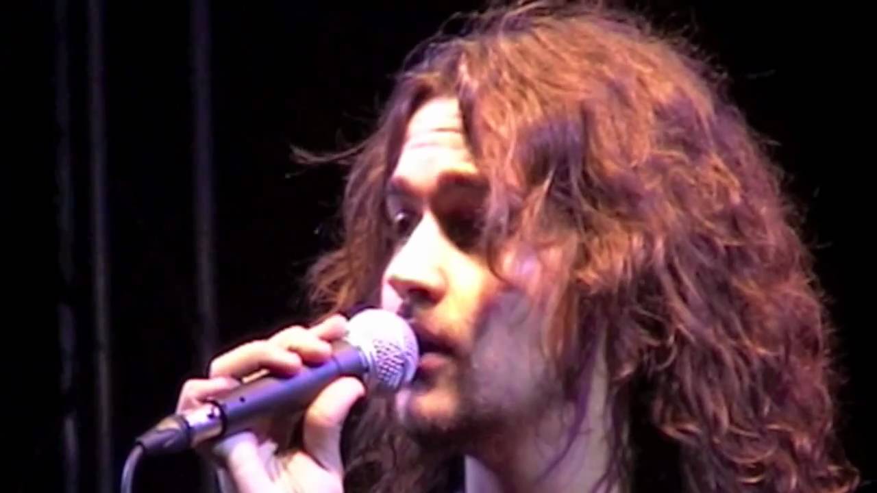 Valerio Scanu Perdere l'amore e Tu si 'na cosa grande - Marcianise (CE) 15/09/2010