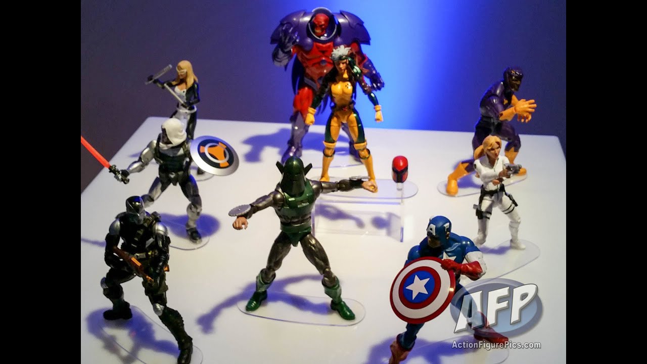 NYCC 2015 - Hasbro Marvel Legends Reveals - AFP fly-by