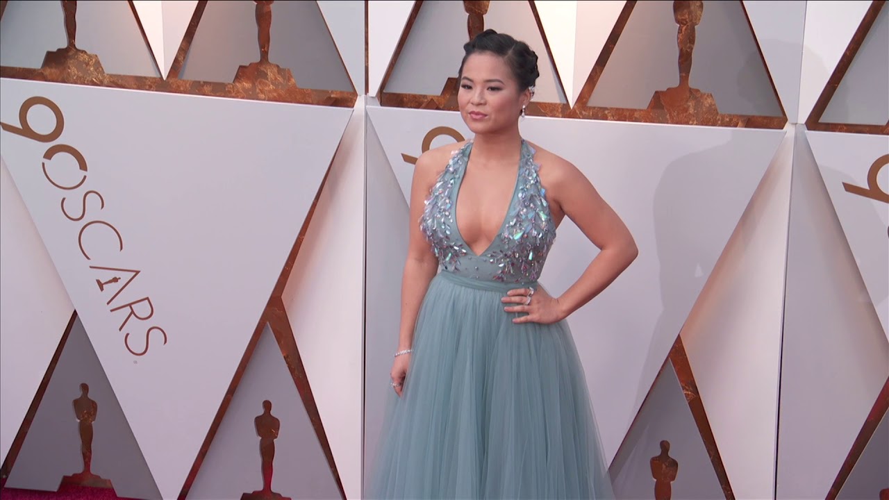 Oscars 2018 Arrivals: Kelly Tran | ScreenSlam