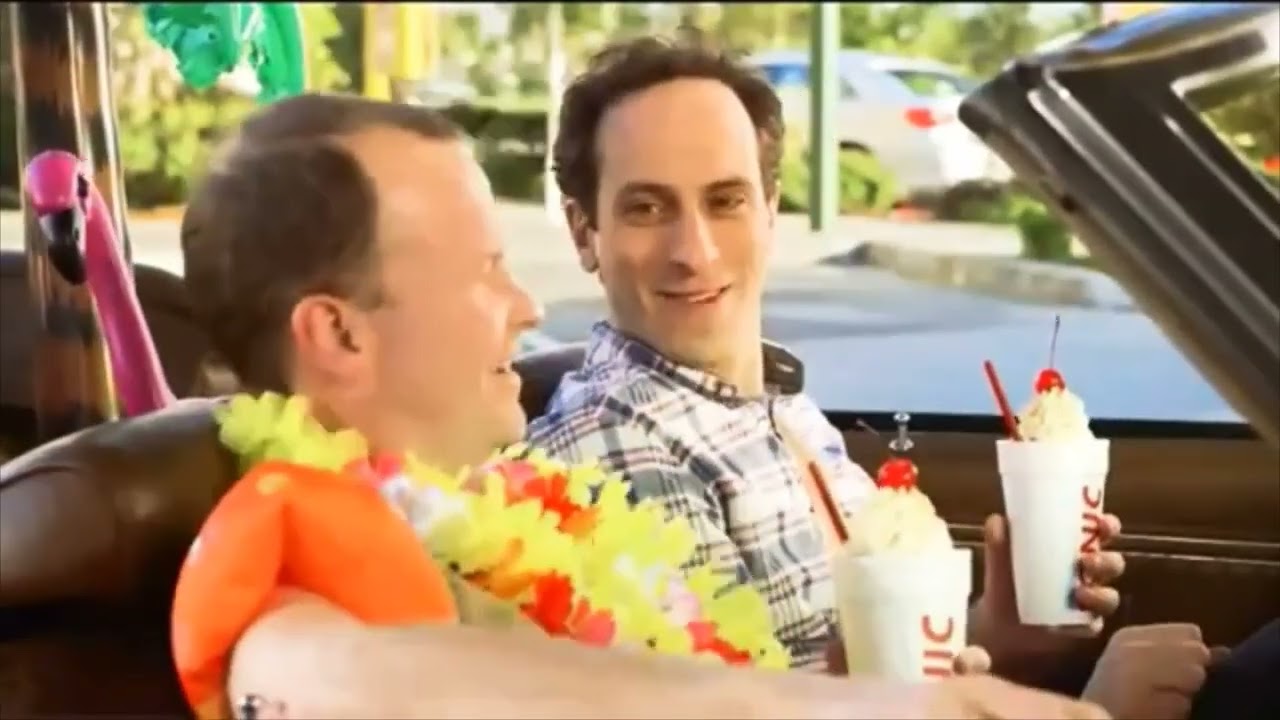 10 лучших реклам Sonic Drive-In в период с 2008 по 2017 год