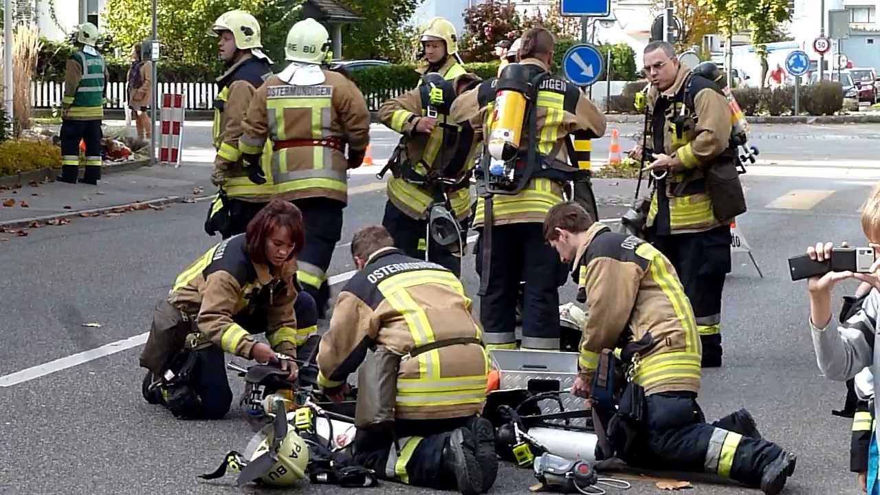 Hauptübung Feuerwehr Ostermundigen - Teil 5/7