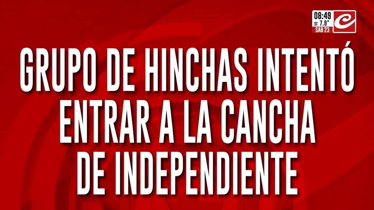 Grupo de hinchas intentó ingresar violentamente a la cancha de Independiente