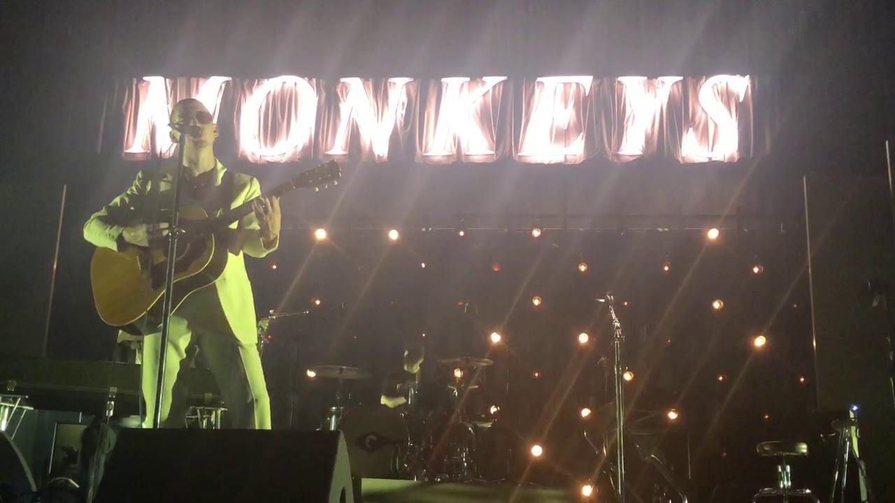 Arctic Monkeys - No. 1 Party Anthem live @ Bill Graham Civic Auditorium, SF - October 20, 2018
