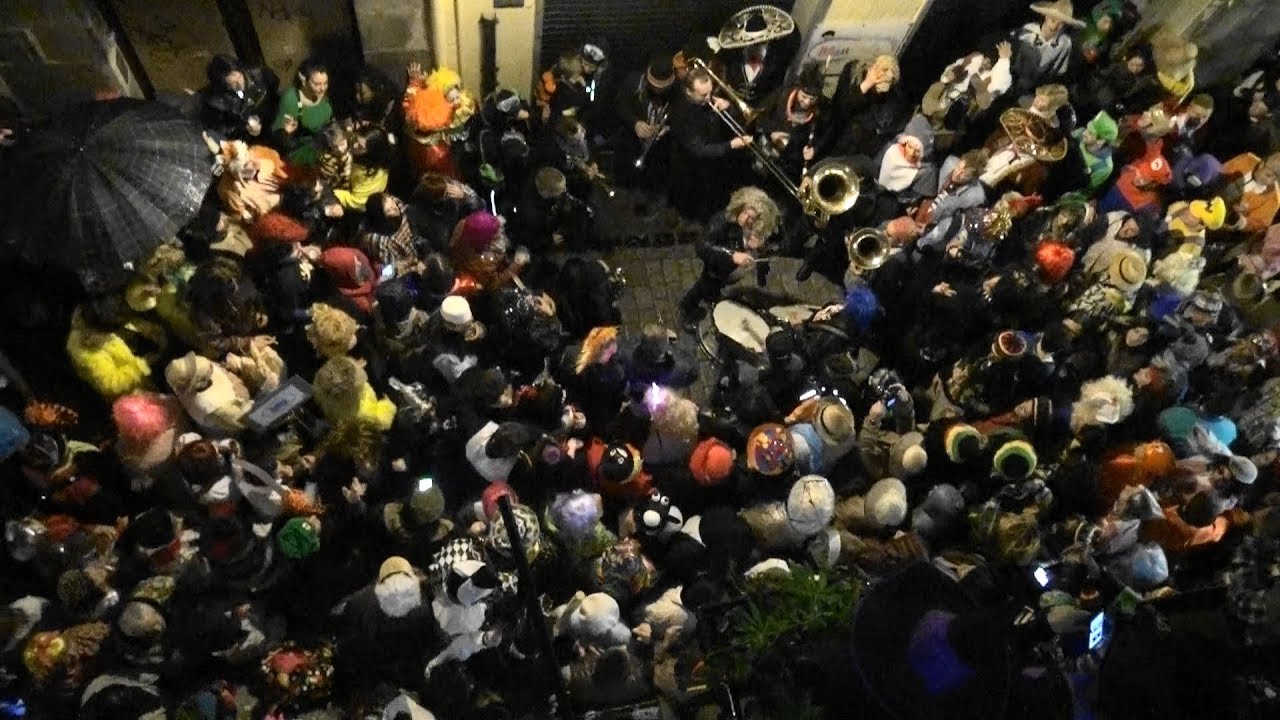 San Estebango Rock Radikala: Mierda de ciudad (Kortatu) - No hay tregua (Barricada)