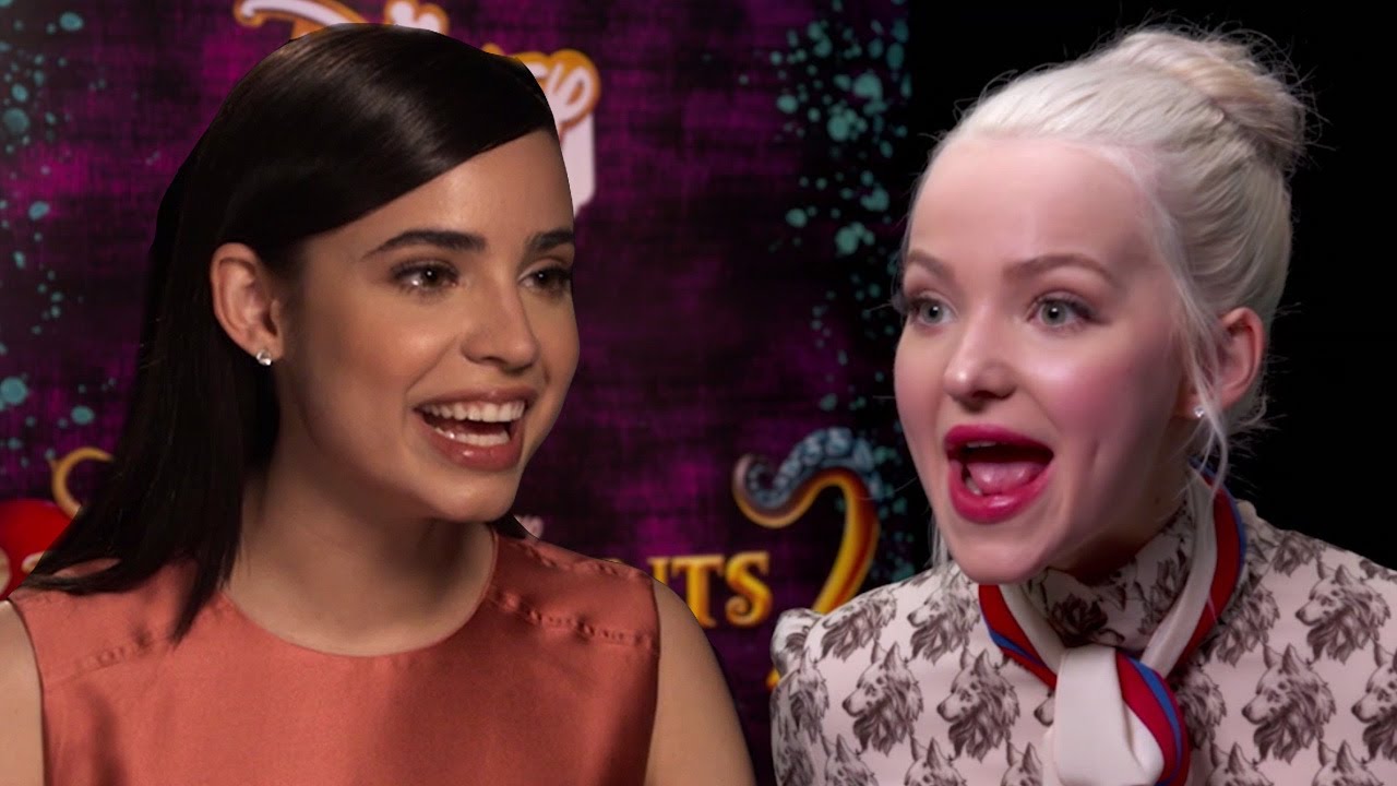 Descendants 2 Cast Try To Guess Which Celebs Are REALLY Related