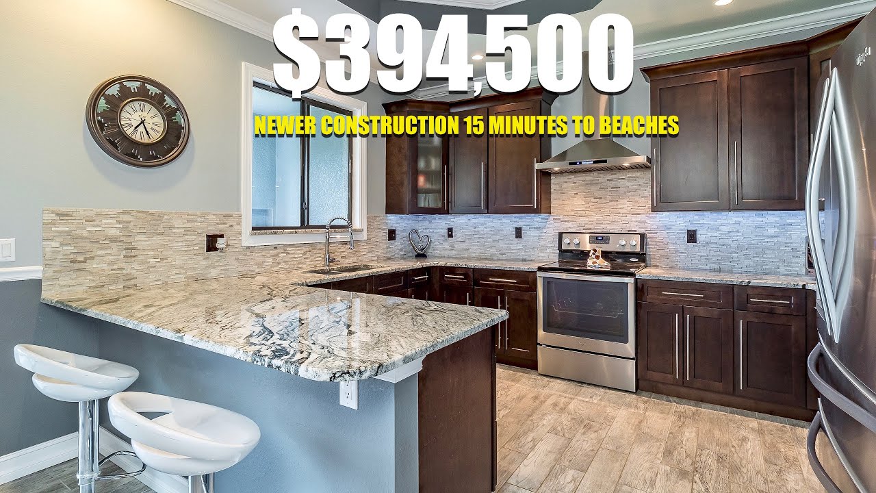 Newer Construction Near the Beach!- Fort Myers, Florida Real Estate
