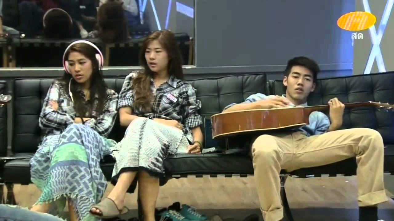 เอมมิกาท่าน้ำนนท์  อัลบั้มแรกแห่งชีวิต รวมฮิตติดดาวสาวท่าน้ำนนท์ Vol.1!!!