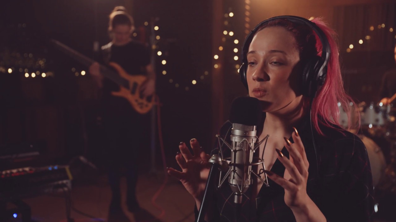 Tereza Mašková - Chandelier (O2 Live Session)