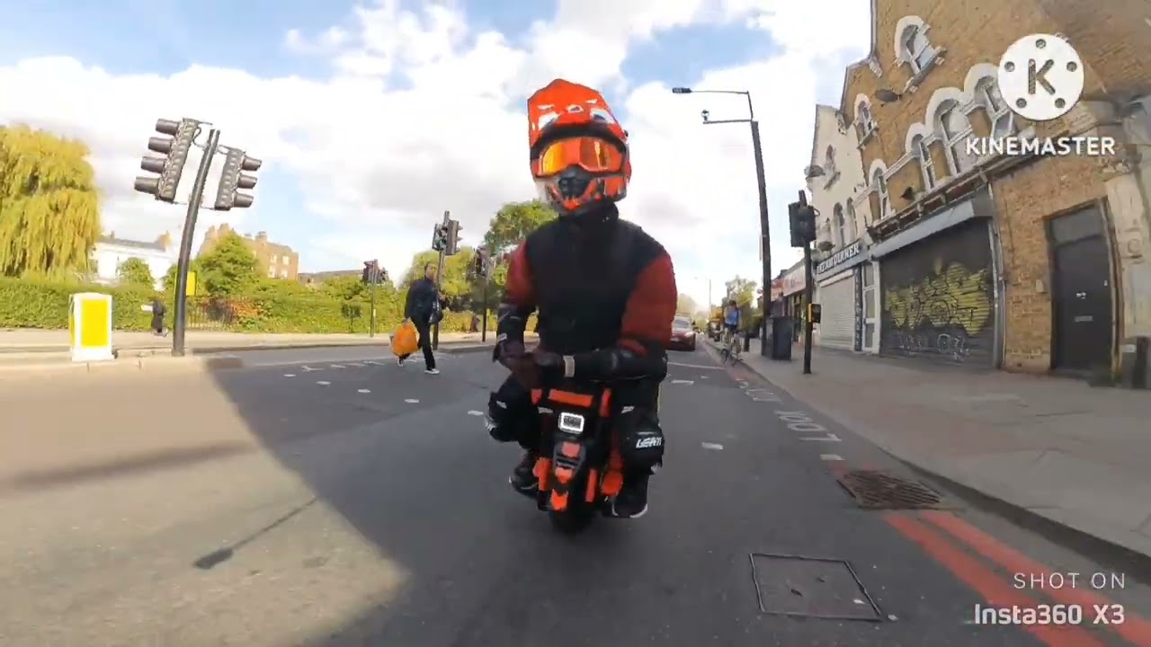 EUC ride , Lower Clapton and Lea Bridge rd, London