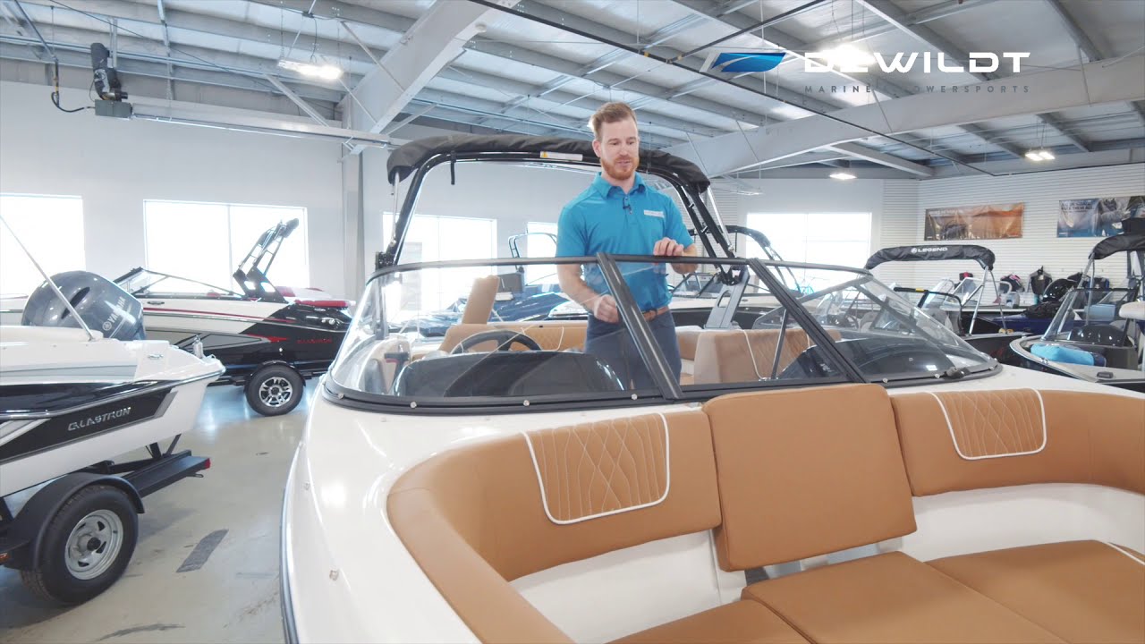 GLASTRON GX 215 Walk Around
