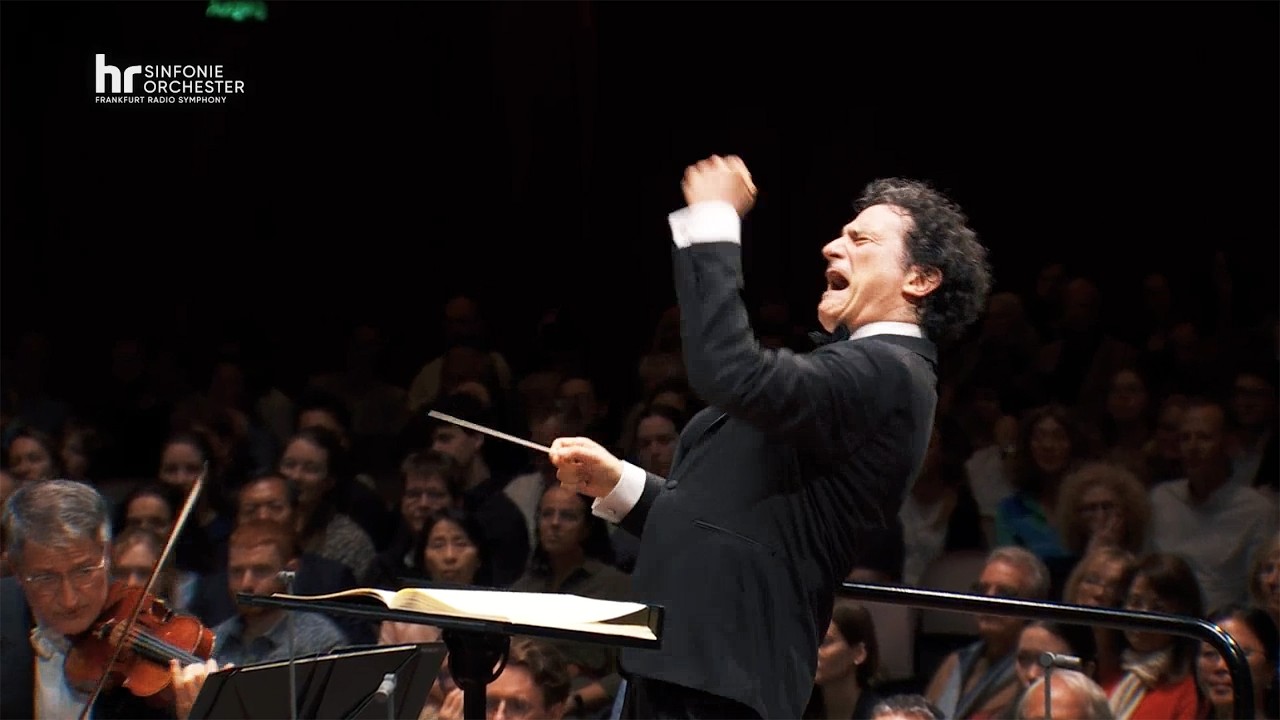 Dvoř&aacute;k: 9. Sinfonie (&raquo;Aus der Neuen Welt&laquo;) ∙ hr-Sinfonieorchester ∙ Alain Altinoglu