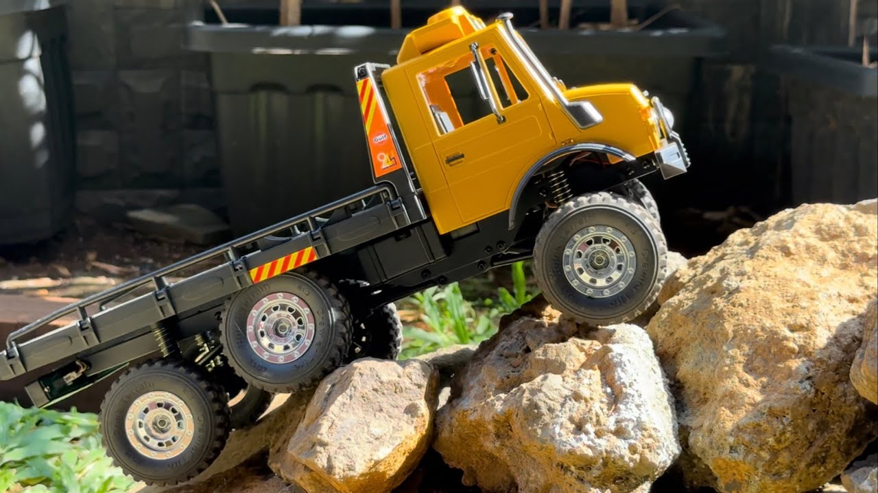 Rock Crawling ASMR 4K || Jjrc Unimog 1/18th Scale #asmr 