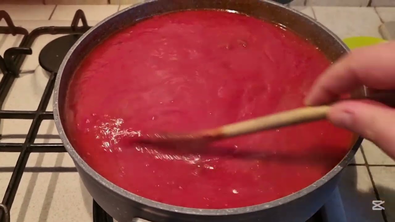 🍝 Pasta al Ragù – il sapore della tradizione!