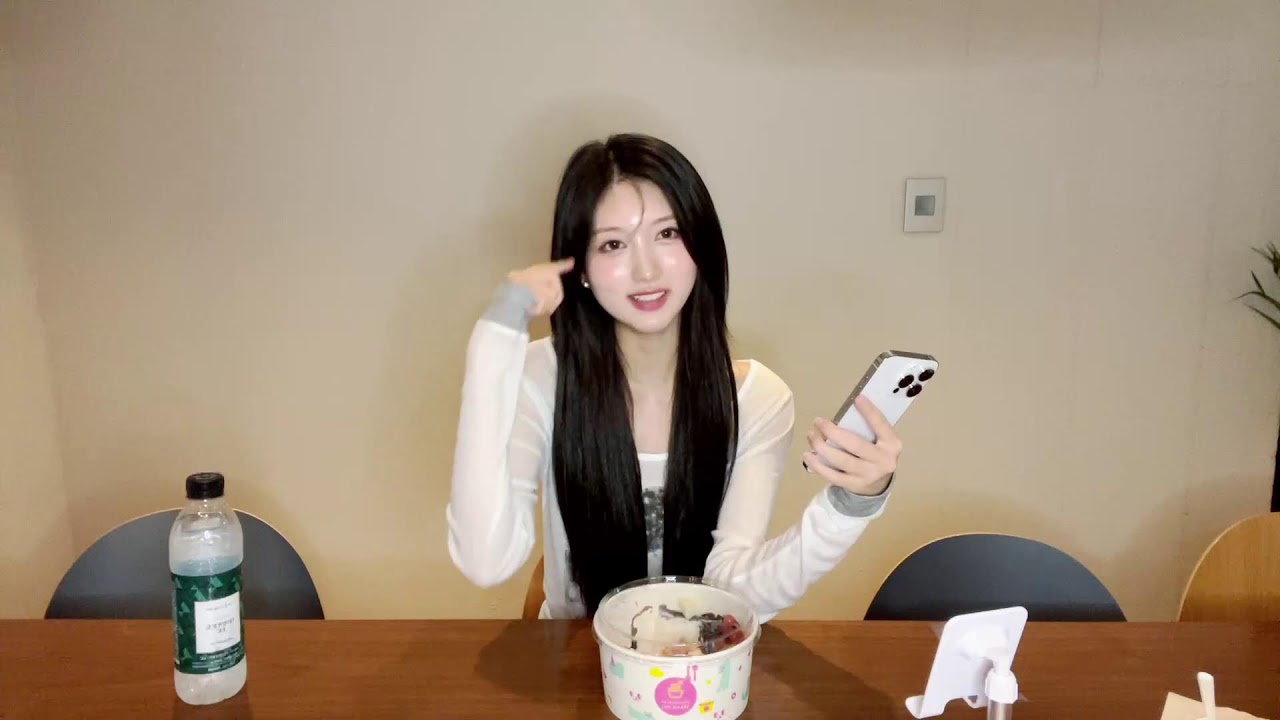 240920 IVE GAEUL 가을eat 🍨