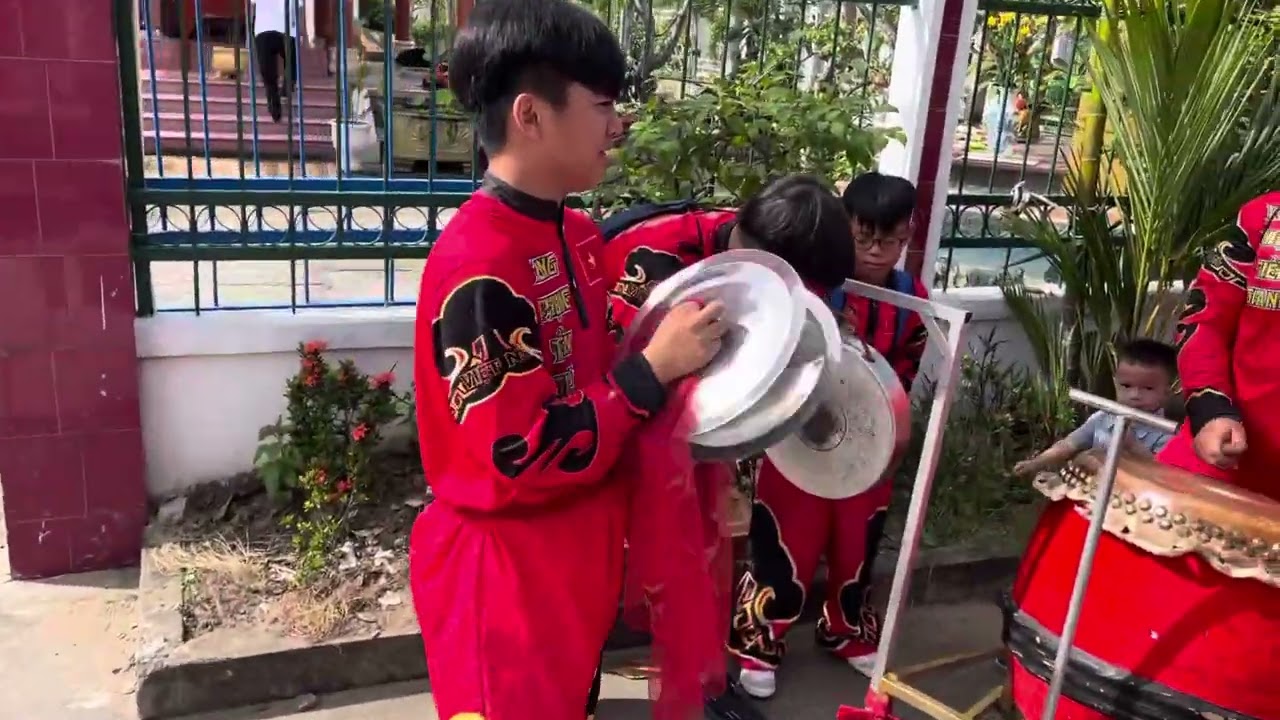 ngày 10 tháng 7, 2025