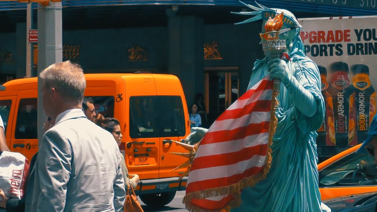 NEW YORK CITY 2017: LAST HOT SUMMER ON TIMES SQUARE [4K]