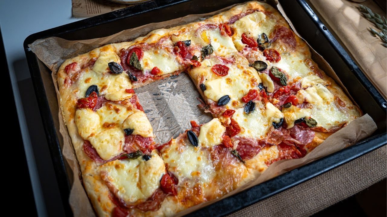 A simple homemade pizza recipe that doesn't even require rolling out