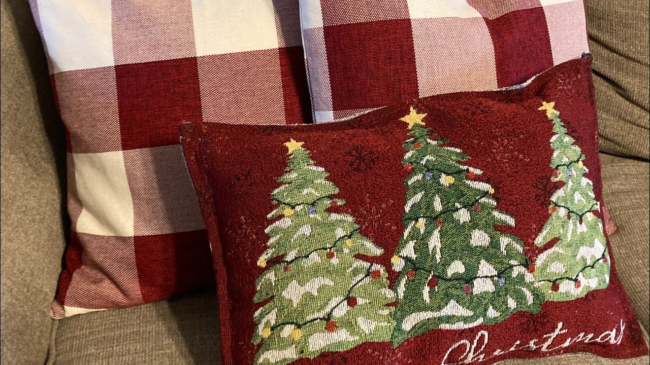 Simple, quick pillows from placemats