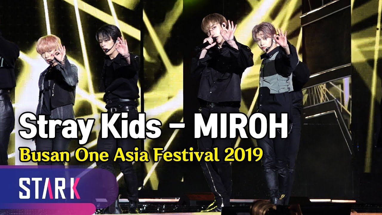 Stray Kids 'MIROH' Stage (스키즈의 미로 속에 갇혀! 'MIROH')