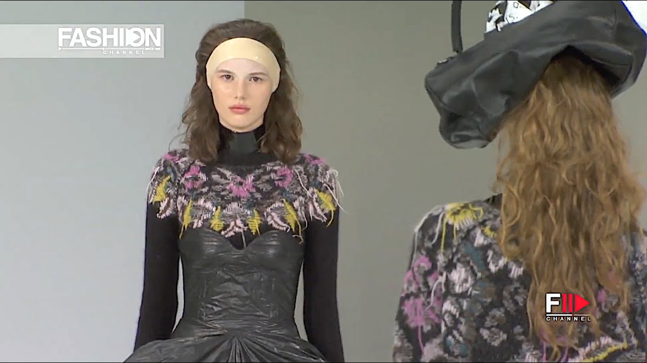 A.F.VANDEVORST Fall 2017 Haute Couture Paris - Fashion Channel