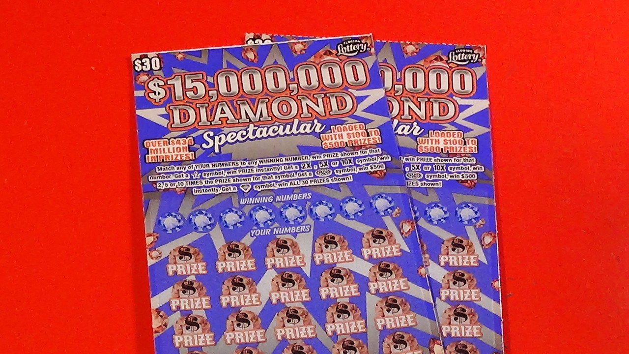 SUN. BIG BET 60: TWO $30 $15M DIAMOND SPECTACULAR FL Lottery Scratch Tickets