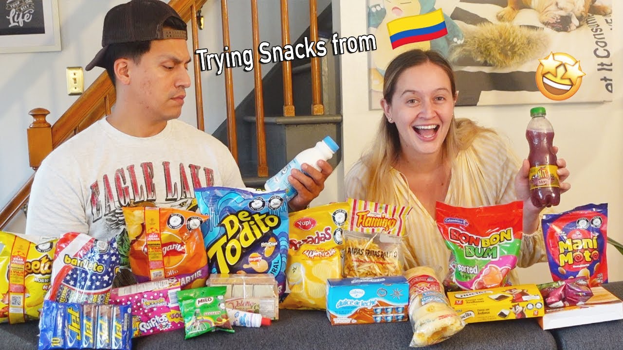 TRYING COLOMBIAN SNACKS FOR THE FIRST TIME 🇨🇴