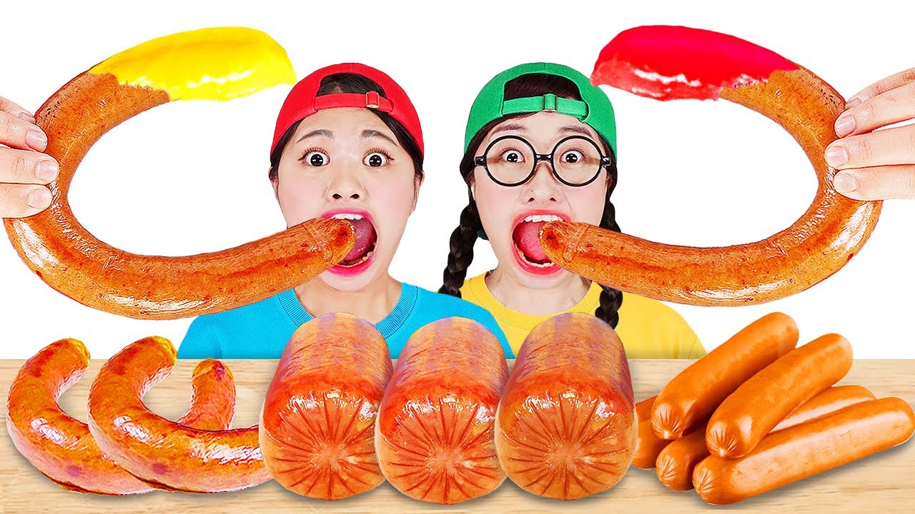 Thử th&aacute;ch x&uacute;c x&iacute;ch Kielbasa DONA Việt Nam