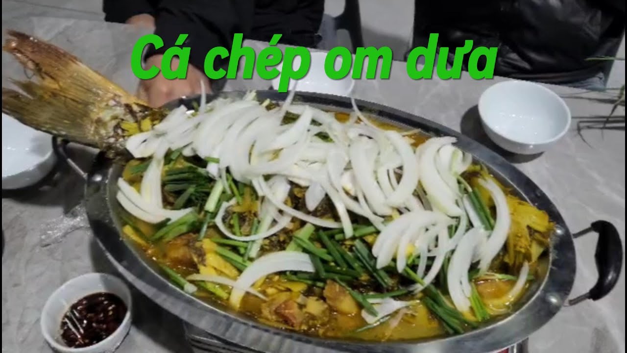 🔥 Cá chép om dưa chua cay – Món ngon xua tan mệt mỏi sau giờ làm
