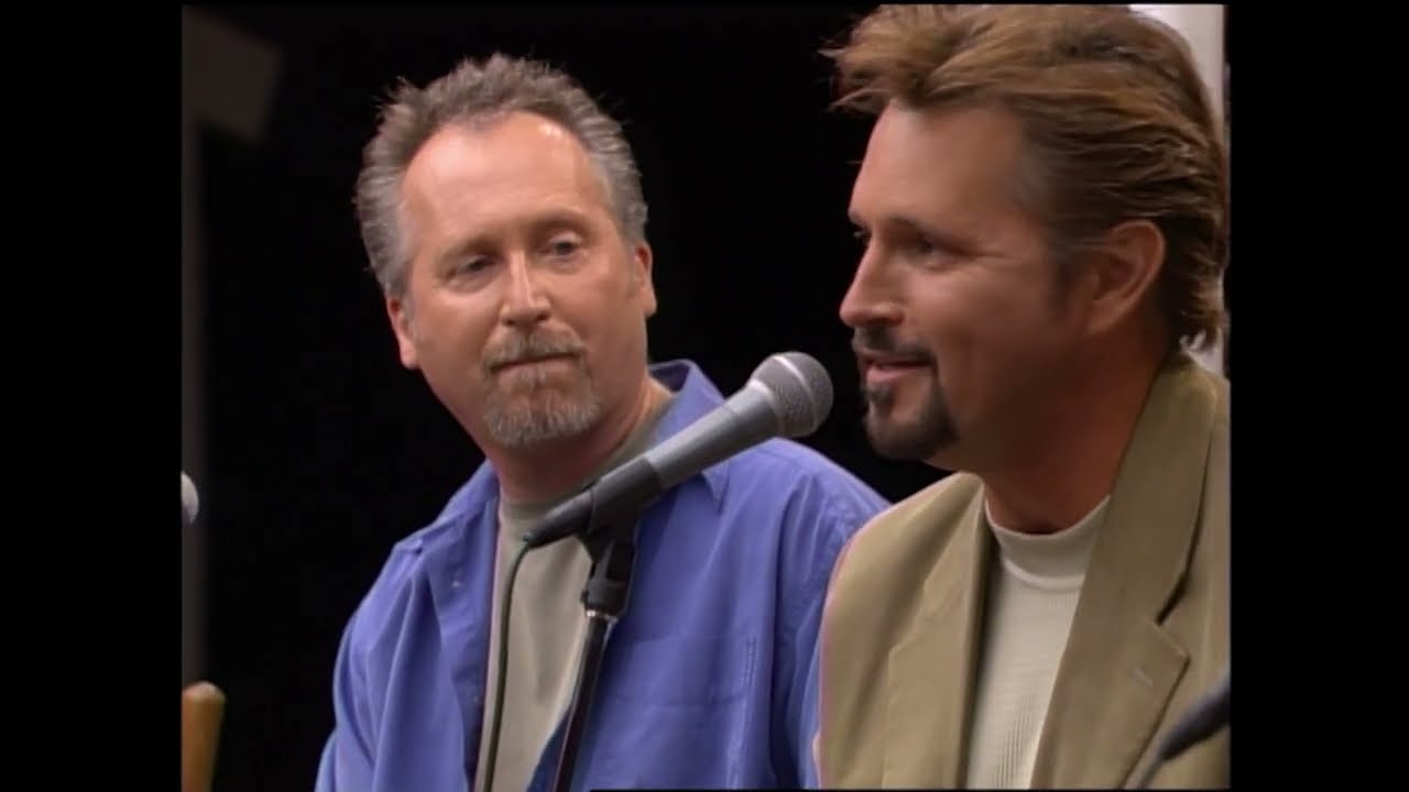 Diamond Rio sings 