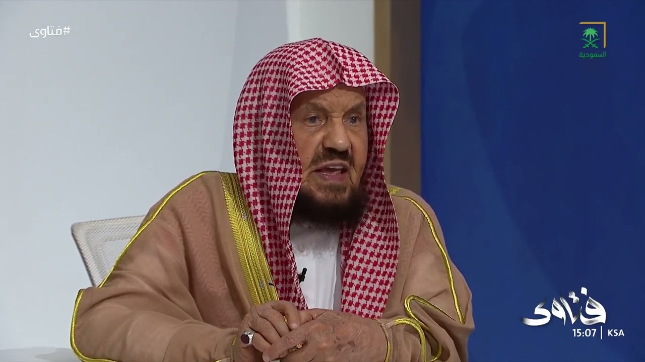 فتاوى | أجبرني زوجي على الحلف مع وضع يدي على المصحف، وإذا لم أحلف سيحصل انفصال، فماذا يلزمني؟