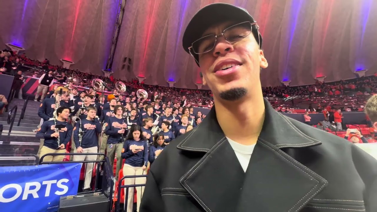 Бывший игрок команды Illini Уилл Райли из Washington Wizards