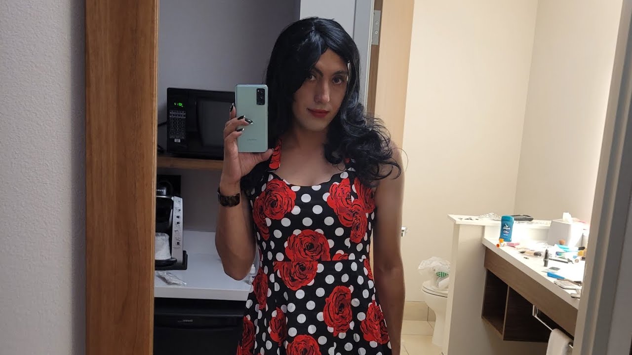 house wife crossdressing