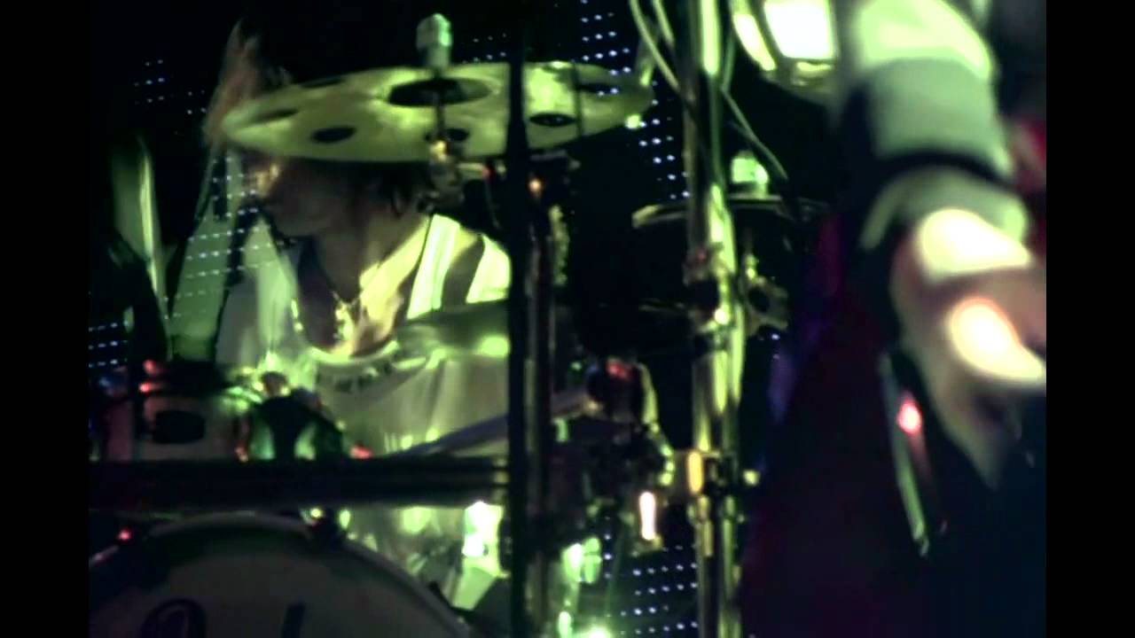 DIR EN GREY - Shitataru Mourou (AQA disc 3)