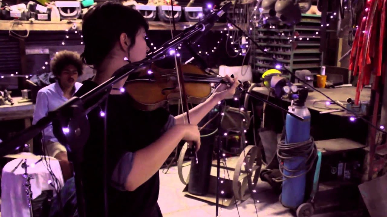 Alaska [FARAH LOUX] - Lydian (Live at the Crowes Nest)