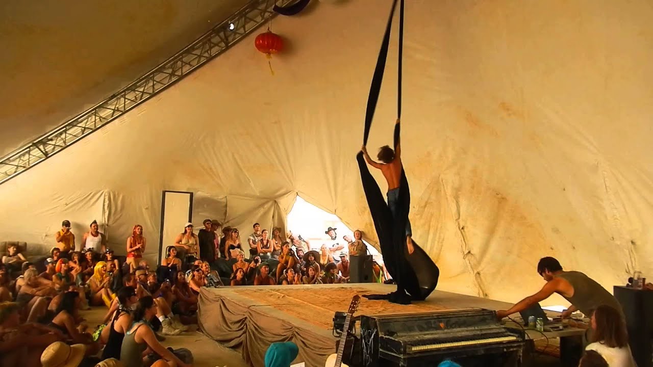 Aerial silk performance