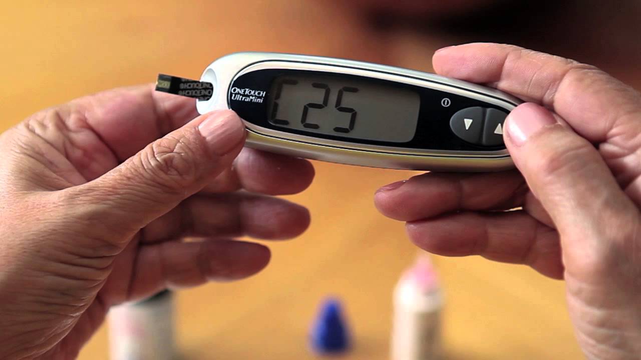 Testando o ONETOUCH® ULTRAMINI com a solução controle