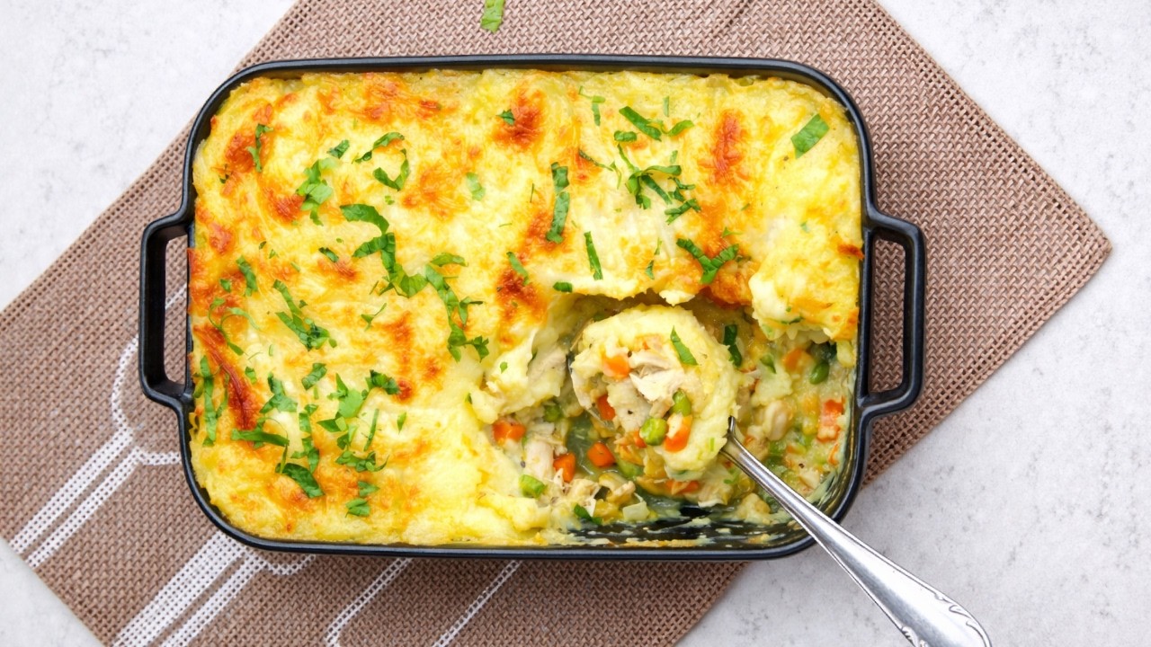 ÇOBAN PAY NASIL YAPILIR?  TAVUKLU ÇOBAN PAYI TARİFİ ✨ Shepherd's pie